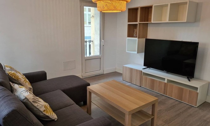 Gijon City Centre Apartment | 124A Apartamento moderno 3 habitaciones