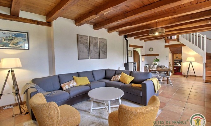 Coatreven House | 125 m² Gîte ∙ 4 bedrooms ∙ 8 guests