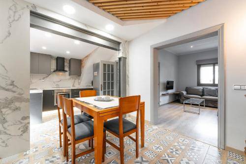 Navas House | 125 m² House ∙ 3 bedrooms ∙ 6 guests