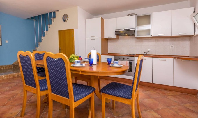 Solta House | 126 m² House ∙ 4 bedrooms ∙ 10 guests