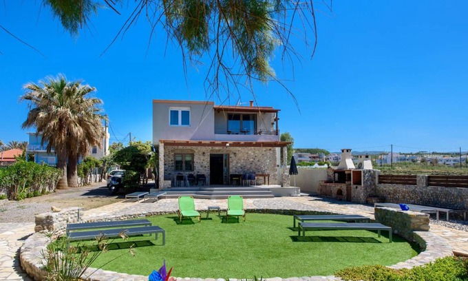 Stavromenos House | 128 m² House ∙ 4 bedrooms ∙ 12 guests