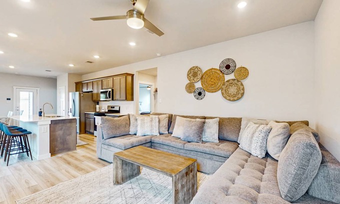 Wellborn House | 129 m² House ∙ 3 bedrooms ∙ 6 guests