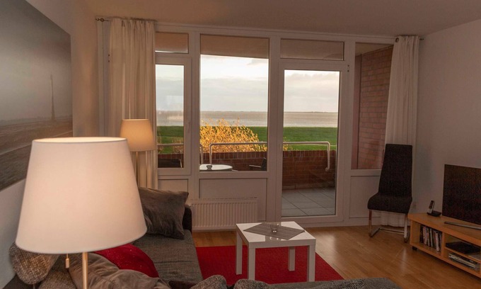 Innenhafen Apartment | 129 Südstrand Nordsee FEWO - 129 Living on the south beach with sea views