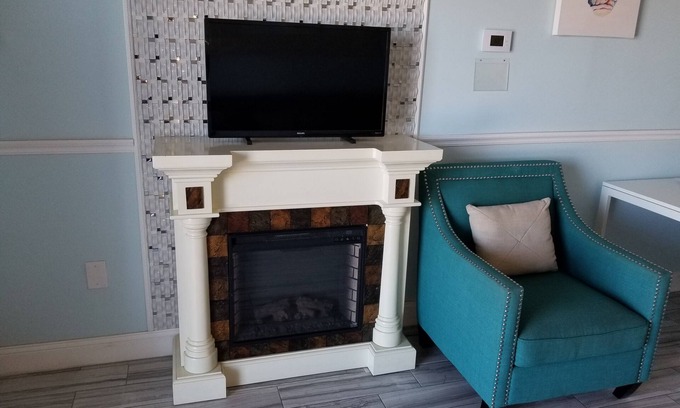 Ocean City Condo | 12th St & Boardwalk, Direct Oceanfront Amazing View