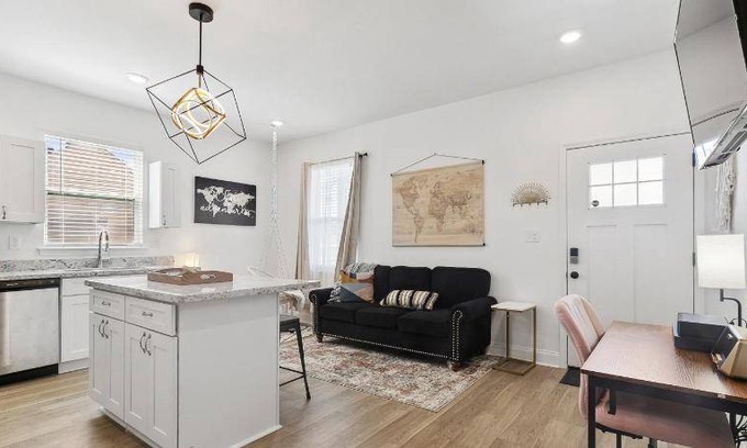 Saint Roch Apartment | 130 m² Apartment ∙ 3 bedrooms ∙ 6 guests