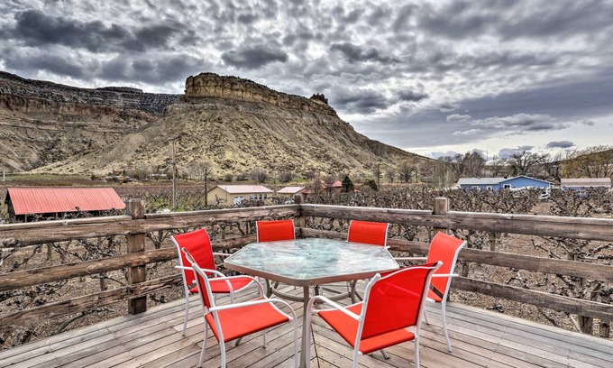 Palisade Cottage | 130 m² Cabin ∙ 2 bedrooms ∙ 4 guests