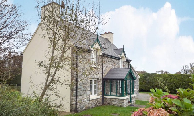 Kenmare Cottage | 130 m² Cabin ∙ 3 bedrooms ∙ 6 guests