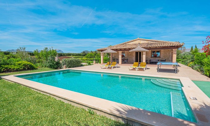 Puerto de Pollensa House | 130 m² Finca ∙ 2 bedrooms ∙ 4 guests