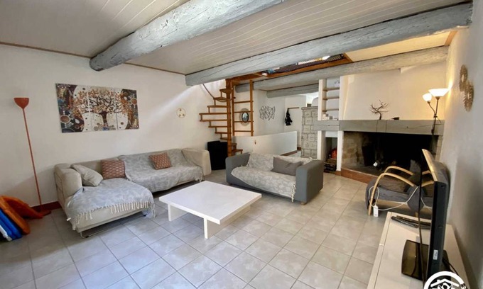 Fitou House | 130 m² Gîte ∙ 3 bedrooms ∙ 8 guests