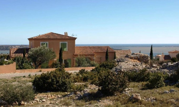 Fitou House | 130 m² Gîte ∙ 4 bedrooms ∙ 8 guests