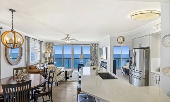 Miramar Beach House | 130 m² House ∙ 3 bedrooms ∙ 6 guests