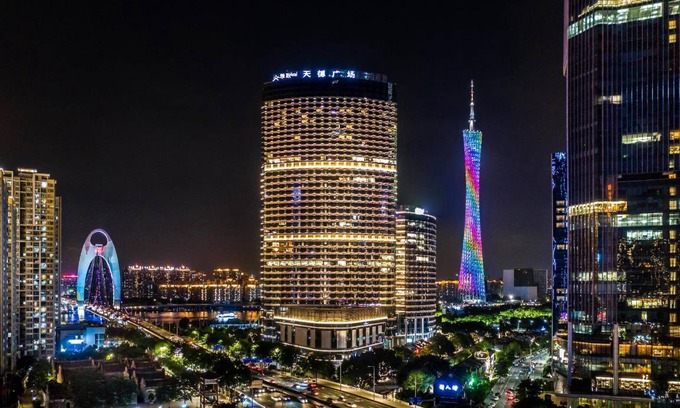 Zhujiang New Town Hotel | 130 m² Hotel ∙ 4 guests
