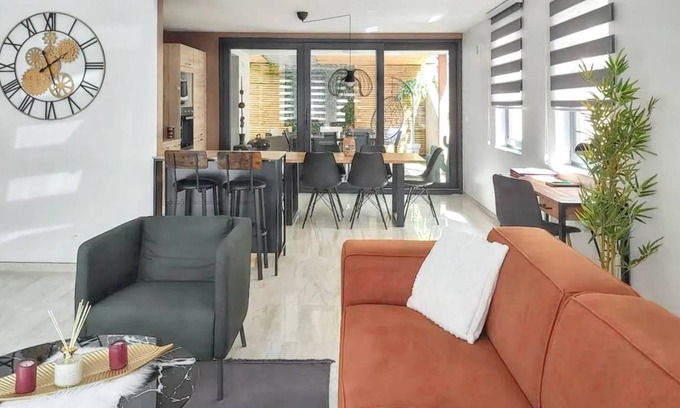Bastogne House | 130 m² House ∙ 2 bedrooms ∙ 5 guests
