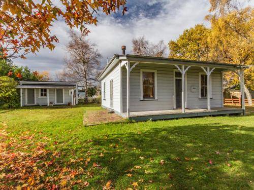Rangataua House | 130 m² House ∙ 3 bedrooms ∙ 8 guests