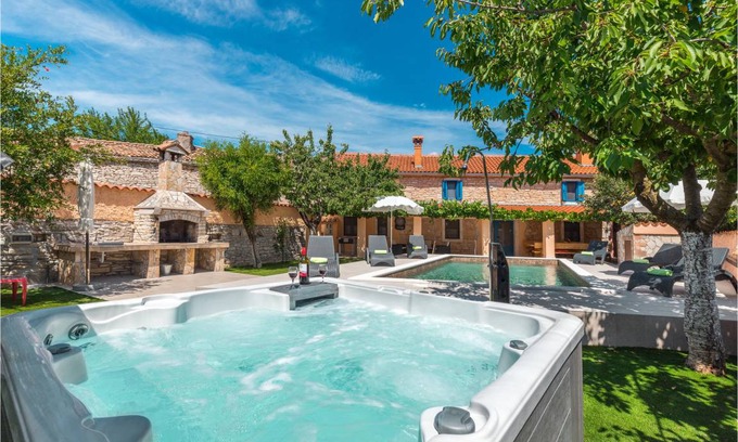 Sajini House | 130 m² House ∙ 3 bedrooms ∙ 6 guests