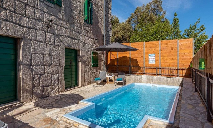 Stasevica Villa | 130 m² Villa ∙ 2 bedrooms ∙ 6 guests