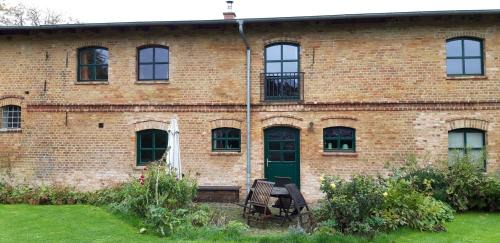 Bugewitz Apartment | 130qm-grosse-Ferienwohnung-am-Naturschutzgebiet-15-Min-bis-zum-Stettiner-Haff-PKW