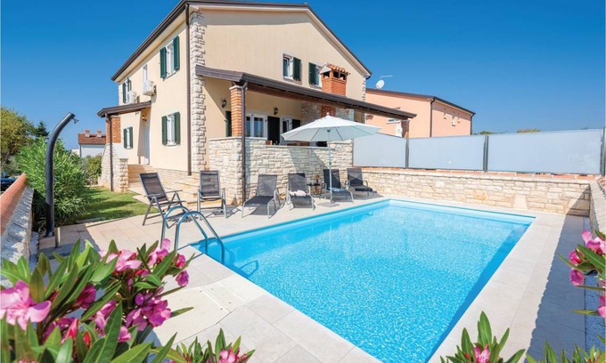 Lovrecica House | 131 m² Maisonette ∙ 3 bedrooms ∙ 6 guests