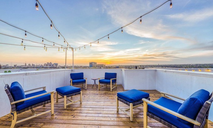 San Antonio House | 132 m² House ∙ 2 bedrooms ∙ 4 guests
