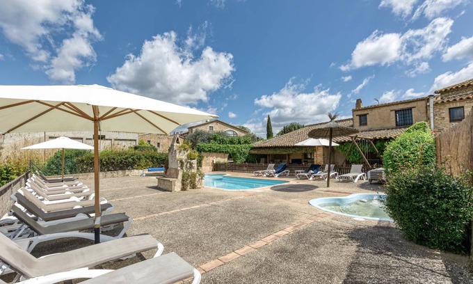 Llampaies House | 133 m² House ∙ 3 bedrooms ∙ 9 guests
