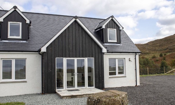 Tarskavaig Other | 135 m² Accommodation ∙ 3 bedrooms ∙ 6 guests