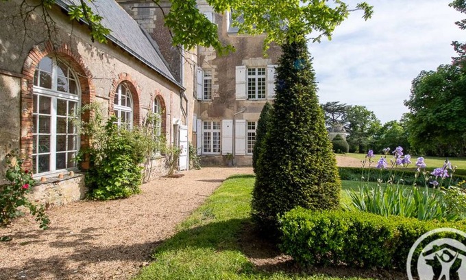 Rochefort-sur-Loire Cottage | 135 m² Cabin ∙ 4 bedrooms ∙ 10 guests