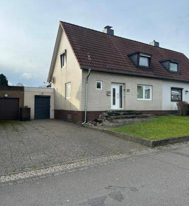 Neumuenster House | 135 m² House ∙ 3 bedrooms ∙ 7 guests