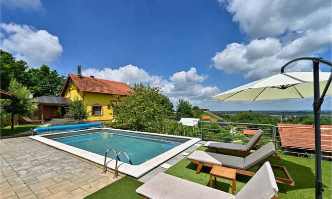 Ludbreg House | 135 m² House ∙ 3 bedrooms ∙ 8 guests