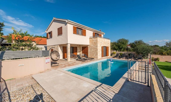 Stankovci Villa | 135 m² Villa ∙ 3 bedrooms ∙ 6 guests