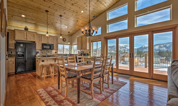 South Lake Tahoe House | 137 m² House ∙ 3 bedrooms ∙ 6 guests