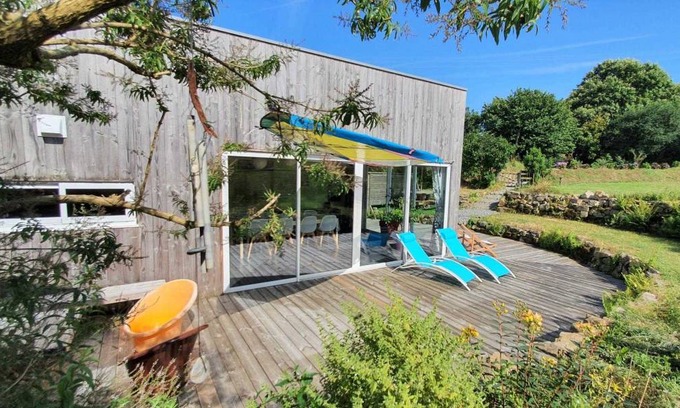 Plouaret House | 138 m² Gîte ∙ 4 bedrooms ∙ 8 guests
