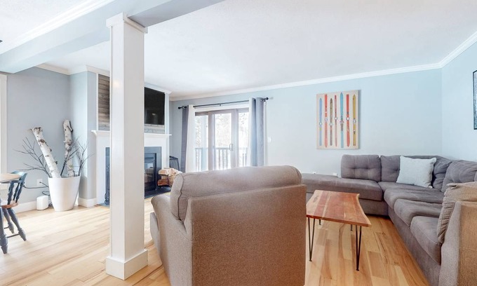 Brownsville Condo | 139 m² Condo ∙ 3 bedrooms ∙ 9 guests
