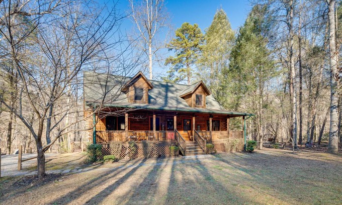 Lake Lure House | 139 m² House ∙ 2 bedrooms ∙ 8 guests