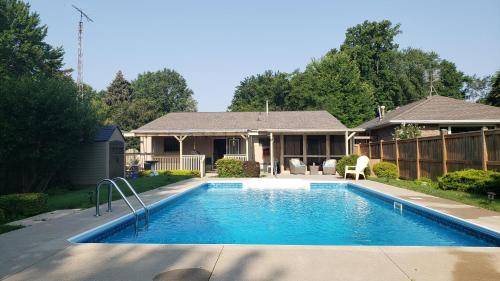 Kingsville House | 139 m² House ∙ 3 bedrooms ∙ 6 guests
