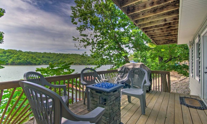 Rocky Mount House | 139 m² House ∙ 3 bedrooms ∙ 9 guests