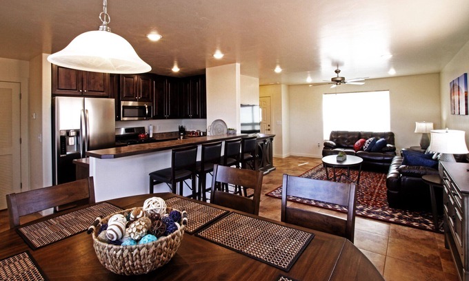 Moab South Valley House | 13A1 Delicate Arch Delight