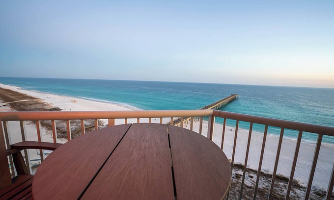 Navarre Beach Condo | 13th Floor OceanFront,Free Beach Chairs & Unbrella Service HeatedPool ArcadeGame