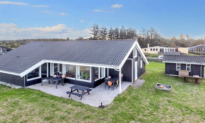 Trend House | 14 person holiday home in Løgstør-By Traum