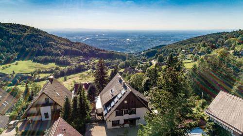 Sasbachwalden Apartment | 140 m² Apartment ∙ 2 bedrooms ∙ 8 guests