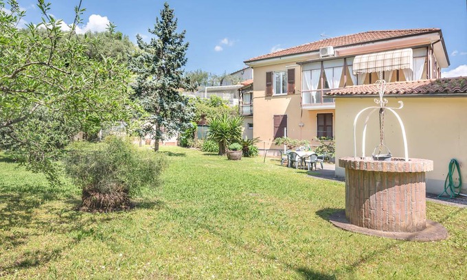 Arcola Apartment | 140 m² Apartment ∙ 2 bedrooms ∙ 6 guests