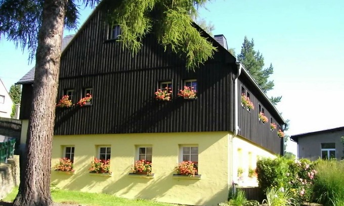 Baerenstein Apartment | 140 m² Apartment ∙ 2 bedrooms ∙ 6 guests