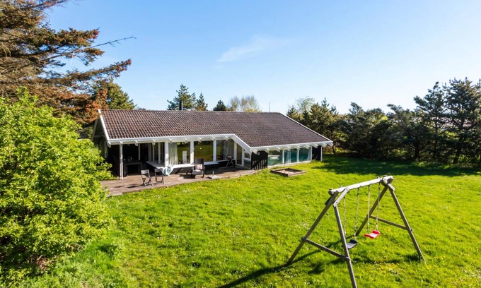 Lonstrup House | 140 m² House ∙ 3 bedrooms ∙ 7 guests