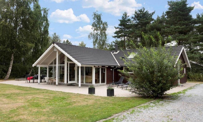 Marielyst House | 140 m² House ∙ 4 bedrooms ∙ 10 guests