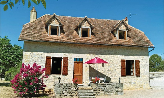 Padirac House | 140 m² House ∙ 4 bedrooms ∙ 7 guests