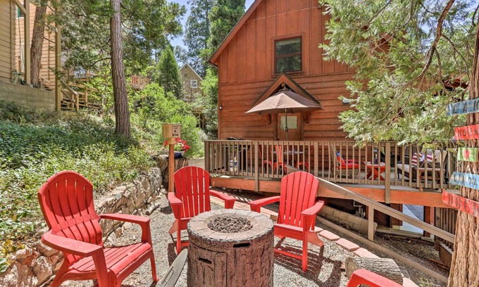 Cedar Glen House | 140 m² House ∙ 3 bedrooms ∙ 8 guests