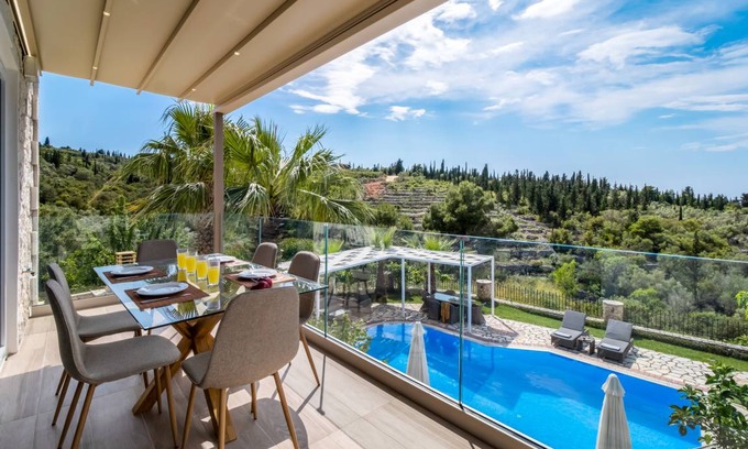 Tsoukaladhes Villa | 140 m² Villa ∙ 3 bedrooms ∙ 8 guests
