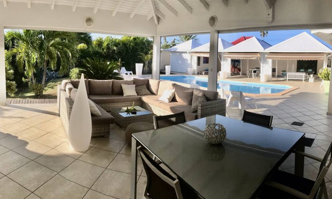 Anse des Rochers Villa | 140 m² Villa ∙ 3 bedrooms ∙ 6 guests