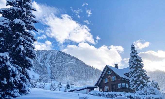 Riezlern Apartment | 143 m² Apartment ∙ 4 bedrooms ∙ 8 guests