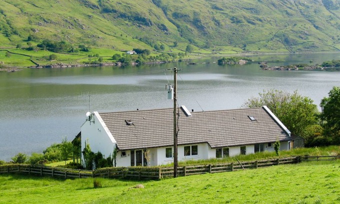 Tourmakeady House | 144 m² House ∙ 1 bedroom ∙ 4 guests