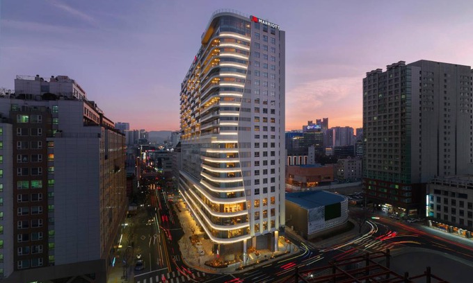 Sincheondong Hotel | 145 m² Hotel ∙ 127 guests